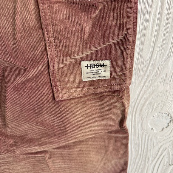 HUDSON JEANS
Reese Carpenter Corduroy Pants size 36 - Picture 8 of 12